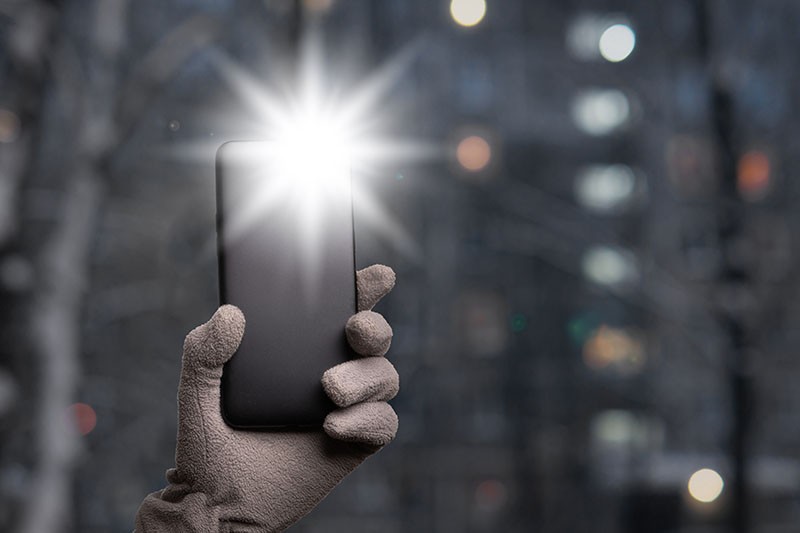 how-to-fix-flashlight-problems-on-your-phone-reactionary-times